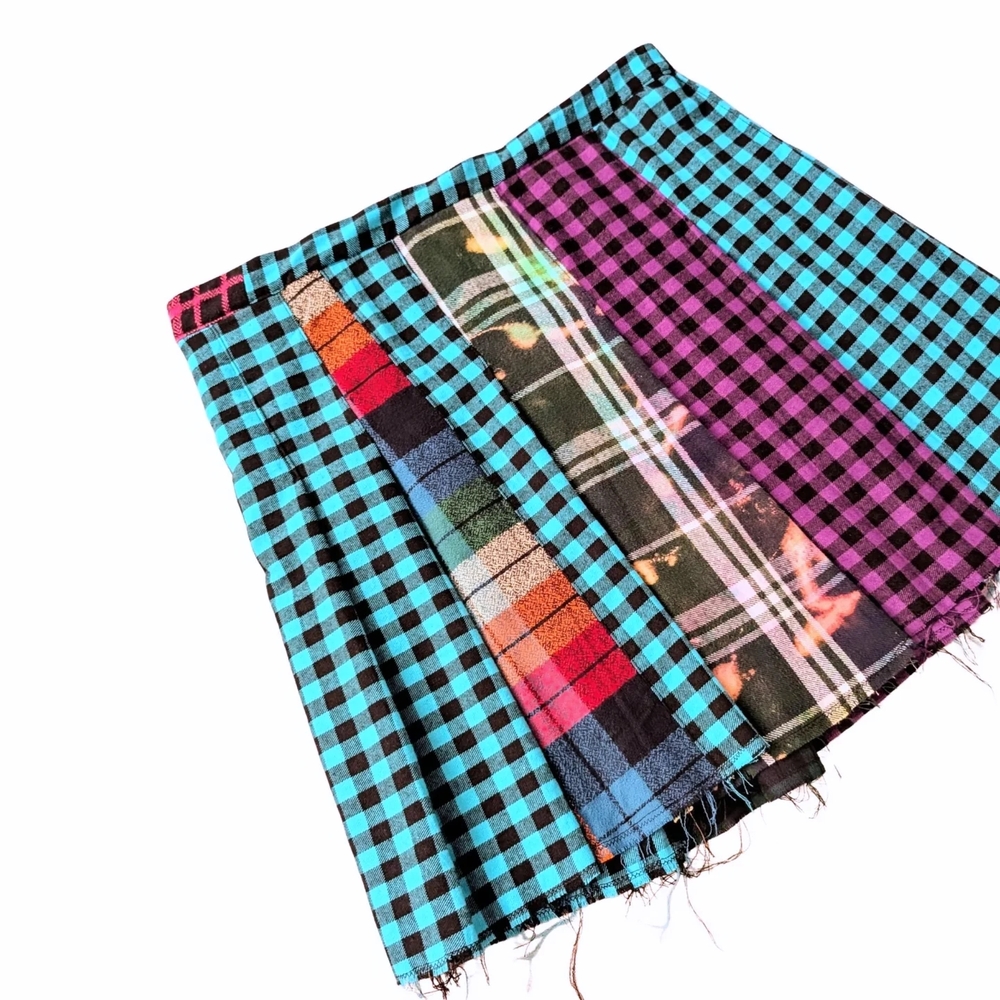 High-Waisted Patchwork Tennis Skirt (Waist 31″)